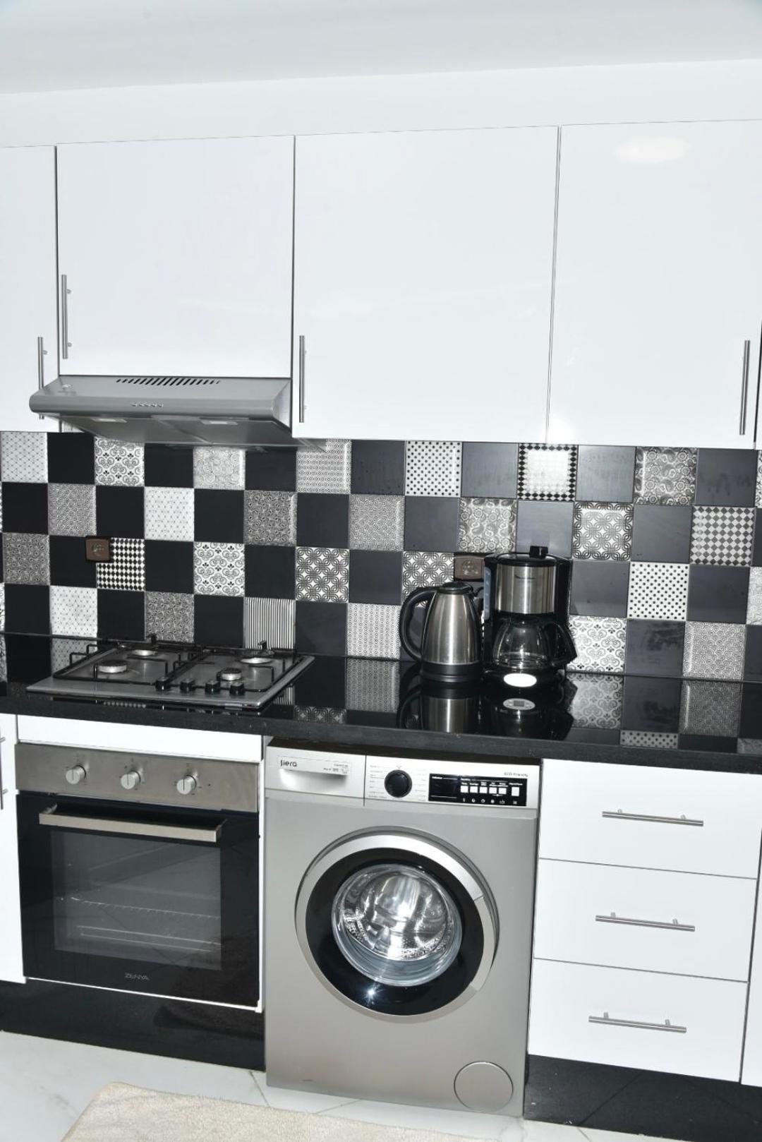 Bright 3-Br In Heart Of Kenitra-Perfect Summer Stay With Parking! Екстер'єр фото